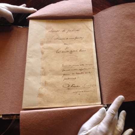 Manuscrito de "Amor de Perdição", de Camilo Castelo Branco, presente na coleção do Real Gabinete Português de Leitura, no Rio Manuscrito de "Amor de Perdição", de Camilo Castelo Branco, presente na coleção do Real Gabinete Português de Leitura, no Rio