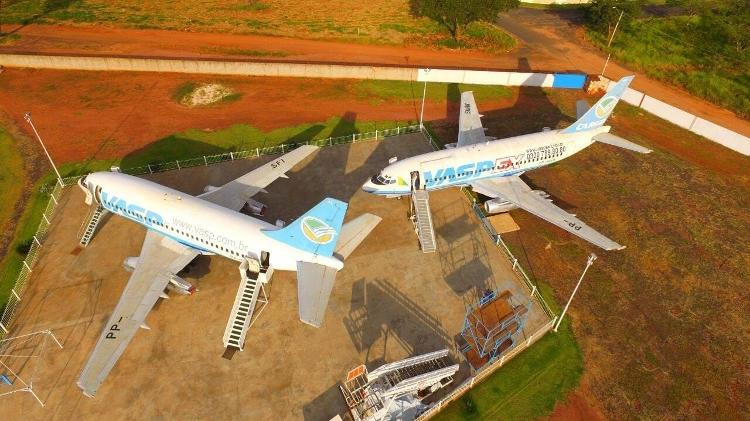 Dois Boeings 737-200 que pertenciam à Vasp em exposição em Araraquara