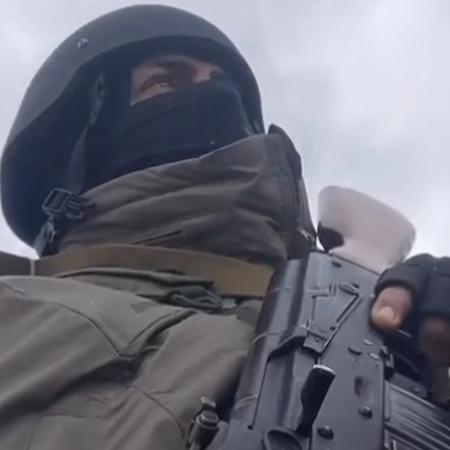 Combatente brasileiro André Hack disse ter deixado base militar em direção a Kiev horas antes de ataque russo - Reprodução da internet