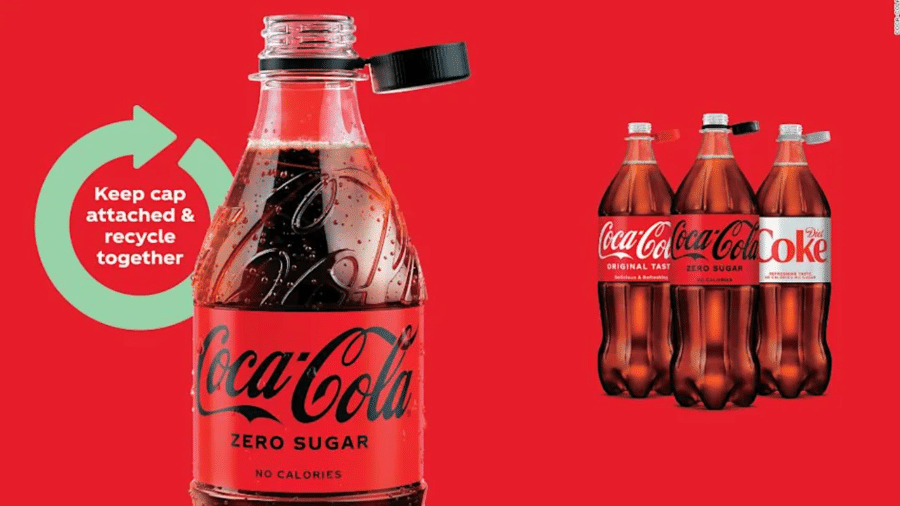 Novo modelo de garrafa da Coca-Cola traz a tampa acoplada para facilitar a reciclagem - Divulgação