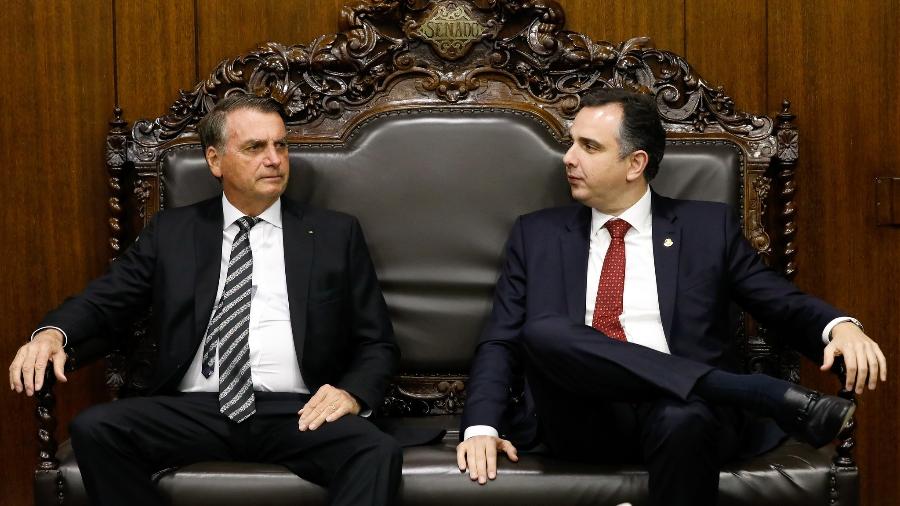 O ex-presidente Jair Bolsonaro e o presidente do Senado, Rodrigo Pacheco