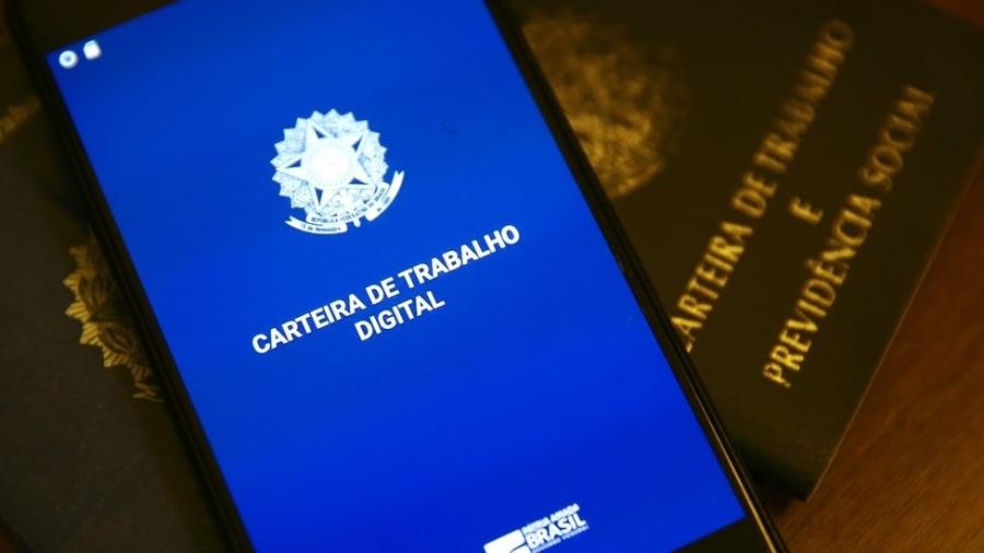 Cidadão deve estar desempregado no momento da solicitação Cidadão deve estar desempregado no momento da solicitação