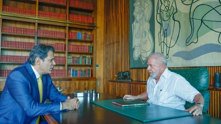 Lula recebeu ontem o ministro da Fazenda, Fernando Haddad, no Palácio da Alvorada  - Ricardo Stuckert/Presidência da República