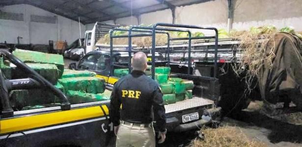 No Rio | Polícia apreende 1t de maconha debaixo de melancias