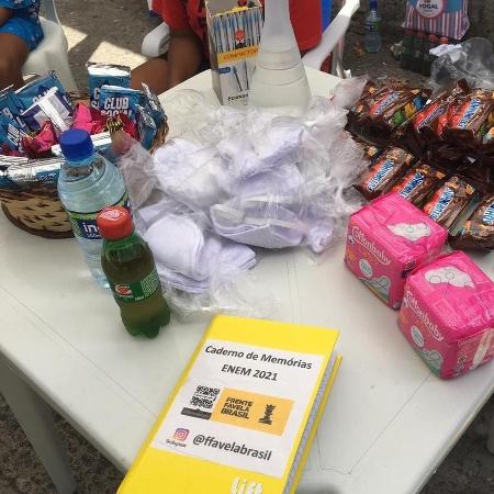 Doações distribuídas por grupo no Recife durante o Enem - Arquivo pessoal