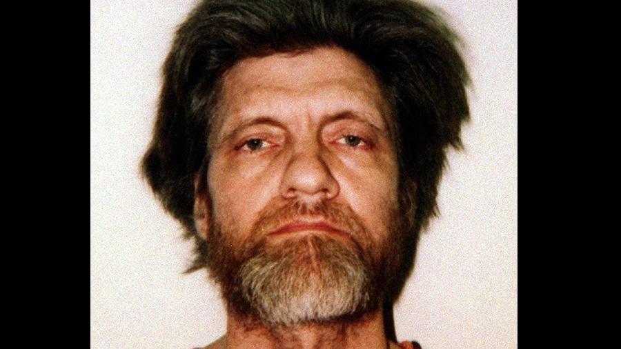 O terrorista Ted Kaczynski, conhecido como "Unabomber", de 81 anos, foi encontrado morto na manhã deste sábado (10) - FBI