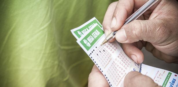 Mega-Sena: Quanto R$ 95 milhões rendem todo mês na poupança e no Tesouro