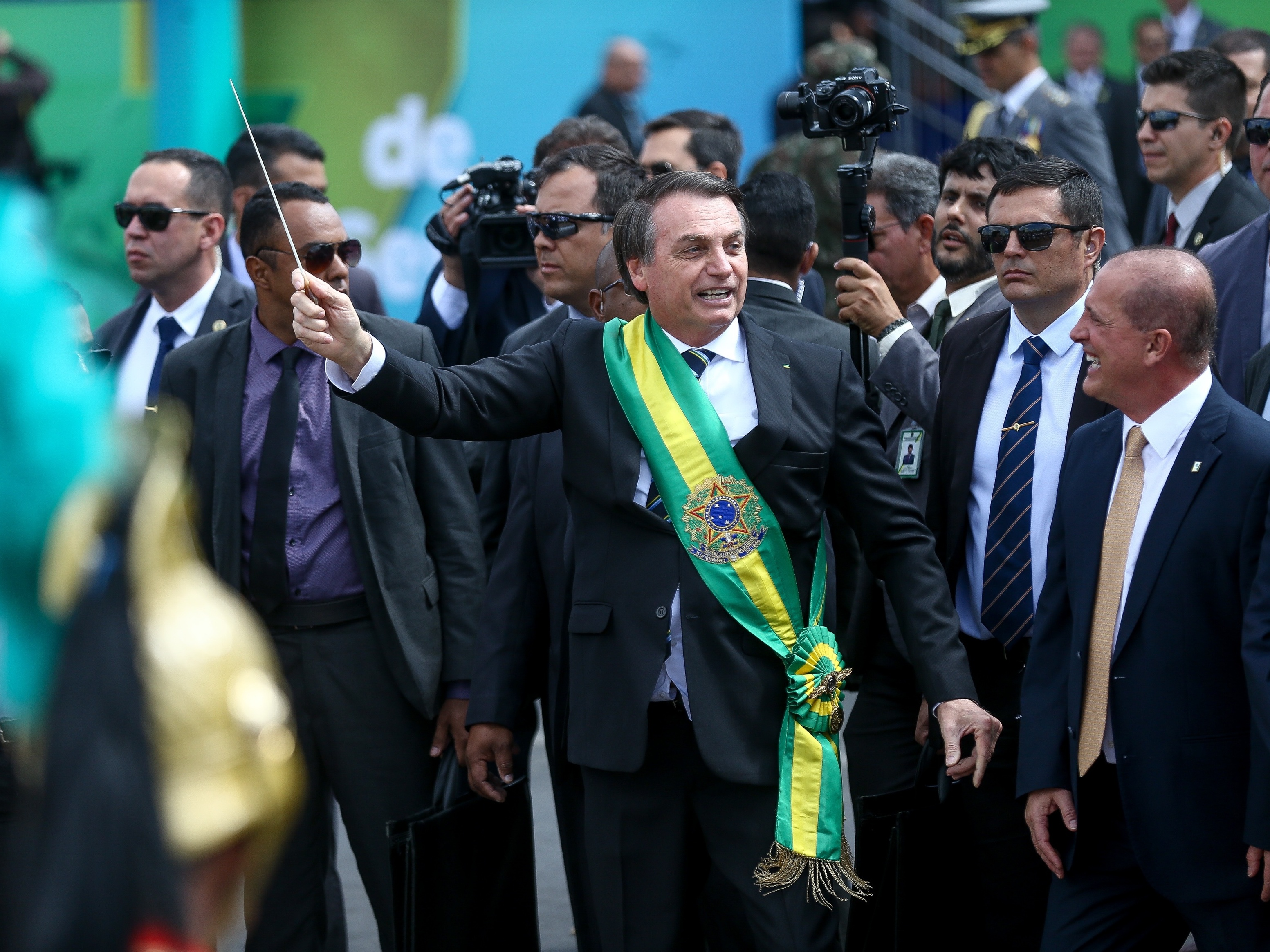 Boicote às vacinas: Bolsonaro está fazendo de tudo para perder as eleições?