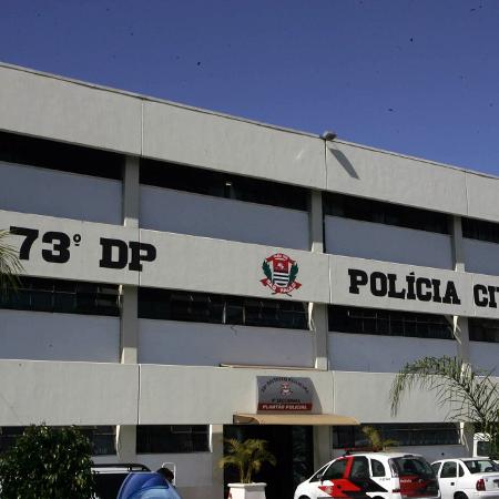 Policiais do 73º DP, no Jaçanã, estariam envolvidos no esquema de extorsão - 05.jul.2010 - Mário Angelo/Folhapress