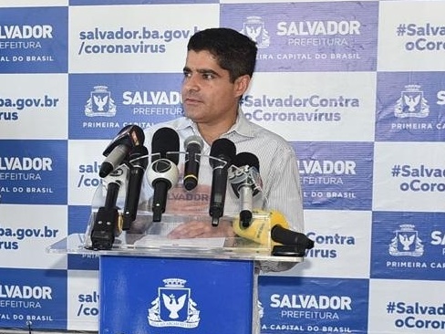 ACM Neto: 'Não dá para pensar em Carnaval antes de uma vacina contra covid'