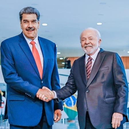 Lula cumprimenta o presidente da Venezuela Nicolás Maduro