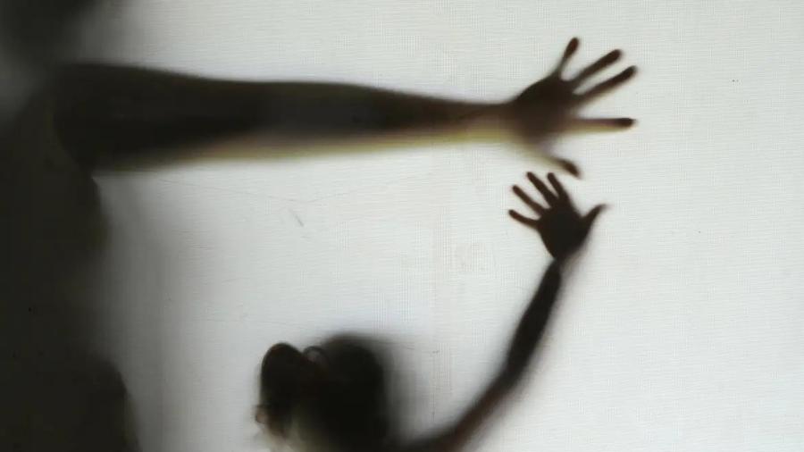 Violência contra criança