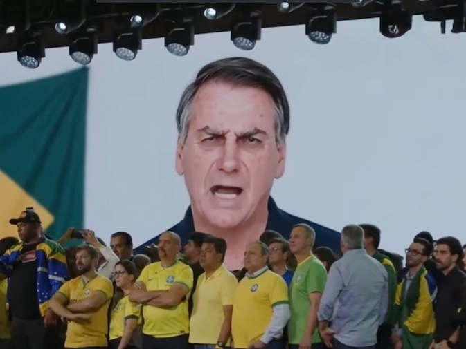 Defesa diz que Bolsonaro não autorizou vídeo de IA na convenção de Flávio