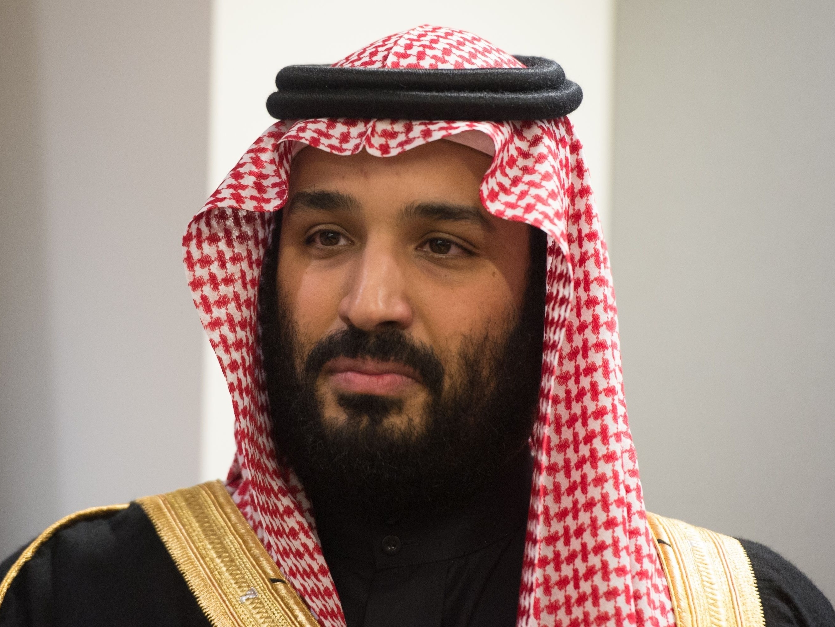 Xeque do Catar denuncia que está preso nos Emirados Árabes