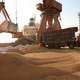 Desembarque de soja no porto de Nantong, China: com negócios parados no Brasil, chineses voltaram a comprar nos EUA