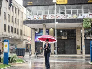 Taboão da Serra (SP) terá dia de chuva hoje (25); veja previsão do tempo