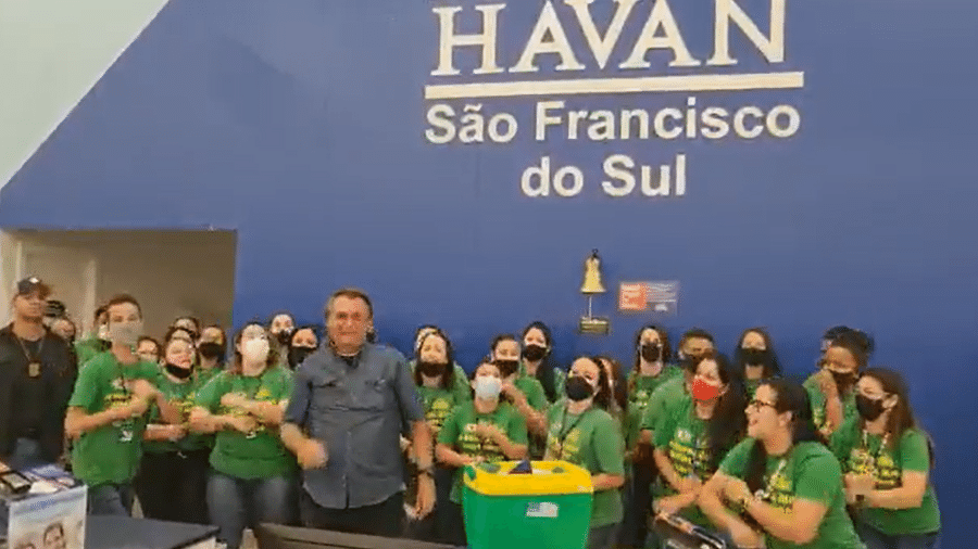 Presidente Jair Bolsonaro visita loja da Havan em São Francisco do Sul, em Santa Catarina - Reprodução