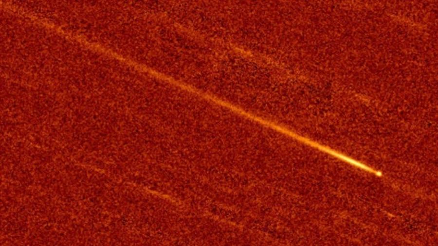Primeiro registro de um cometa periódico sendo despedaçado ao se aproximar do Sol - Subaru Telescope/CFHT/Man-To Hui/David Tholen