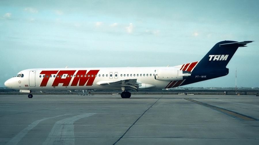 Acidente de 1997 aconteceu com Fokker 100 da TAM - Pedro Aragão, CC BY-SA 3.0 GFDL, via Wikimedia Commons