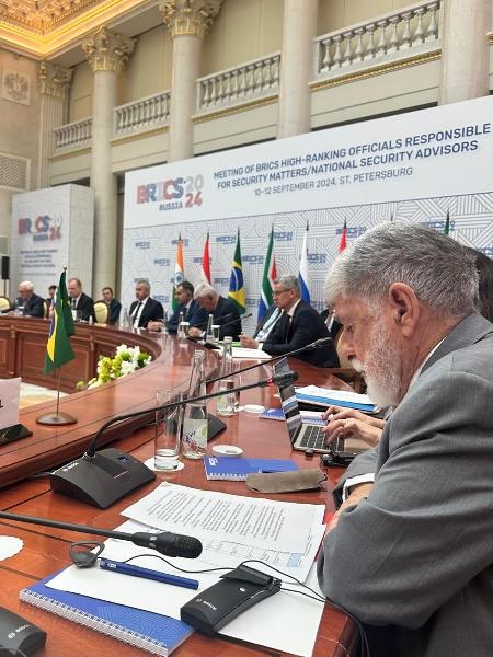 O assessor especial da presidência do governo Lula, Celso Amorim, durante encontro do Brics, na Rússia