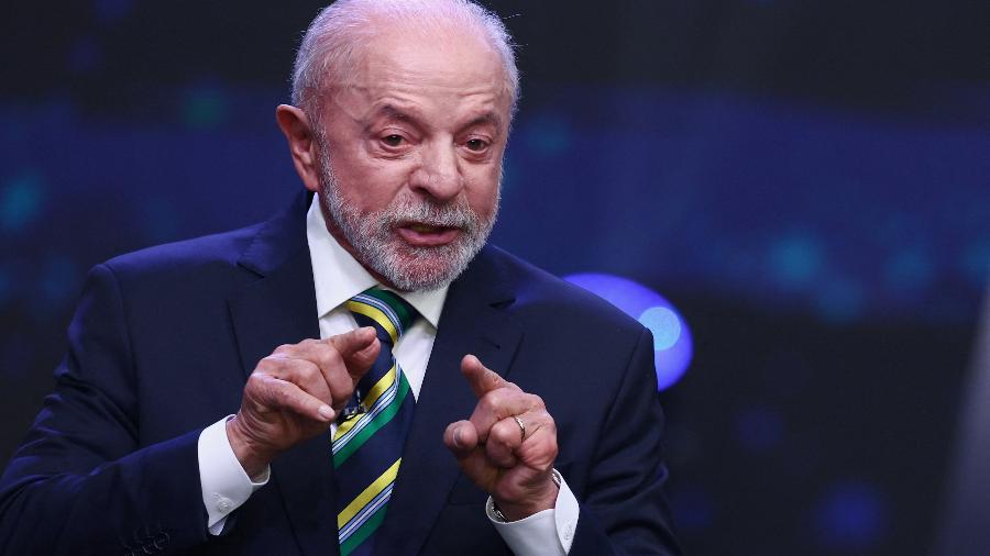 Presidente Lula (PT) durante debate com o senador Flávio Bolsonaro (PL) na Band