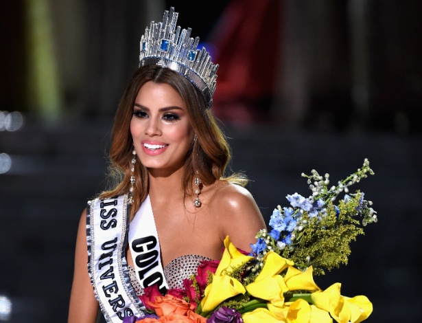 A colombiana Ariadna Gutiérrez chegou a ser coroada vencedora do Miss Universo 2015, mas ficou em segundo lugar, cedendo o título a Pia Alonzo Wurtzbach, das Filipinas - Ethan Miller/Getty Images/AFP