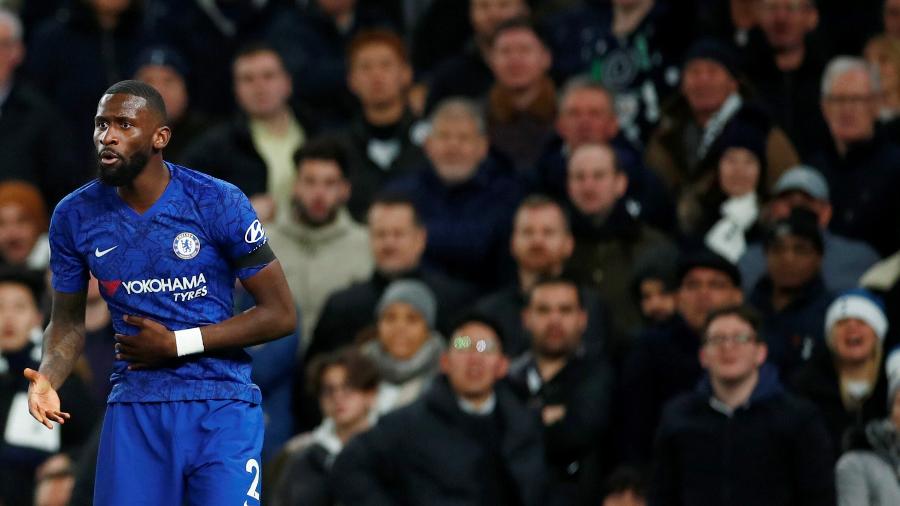 Antonio Rudiger durante partida do Chelsea contra o Tottenham pelo Campeonato Inglês - 