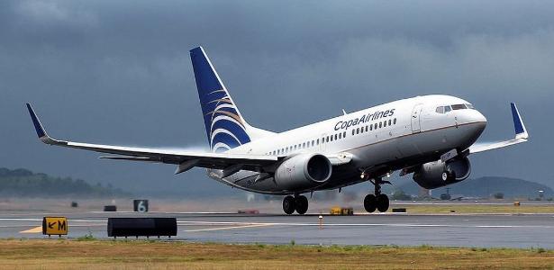 Detention on flight to Argentina, serious futsal injury and news bulletin mark the day