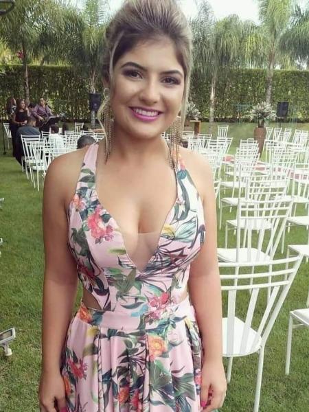 A estudante Renata Satim, 21, morreu de covid no interior de São Paulo - Reprodução/Facebook