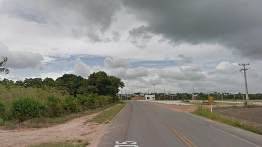 Jovem se jogou de carro em movimento para fugir de estupro - Google Street View/Reprodução