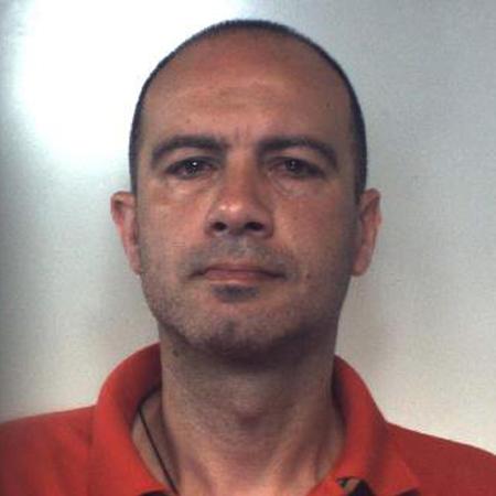 Pasquale Bonavota, de 49 anos, estava foragido desde novembro de 2018 e foi acusado de assassinato e associação com a máfia por juízes na Calábria. - Reprodução/Twitter
