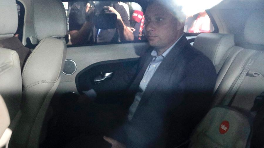 Mauro Cid deixa a Polícia Federal após depoimento nesta sexta Mauro Cid deixa a Polícia Federal após depoimento nesta sexta