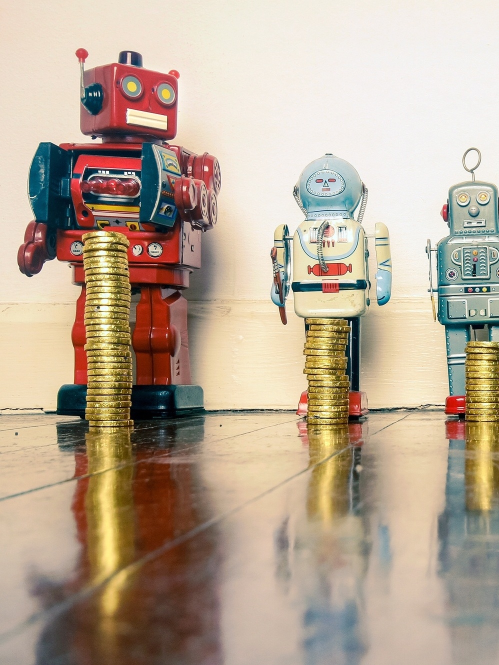Robôs investidores: Como ganhar bastante dinheiro sem cair em