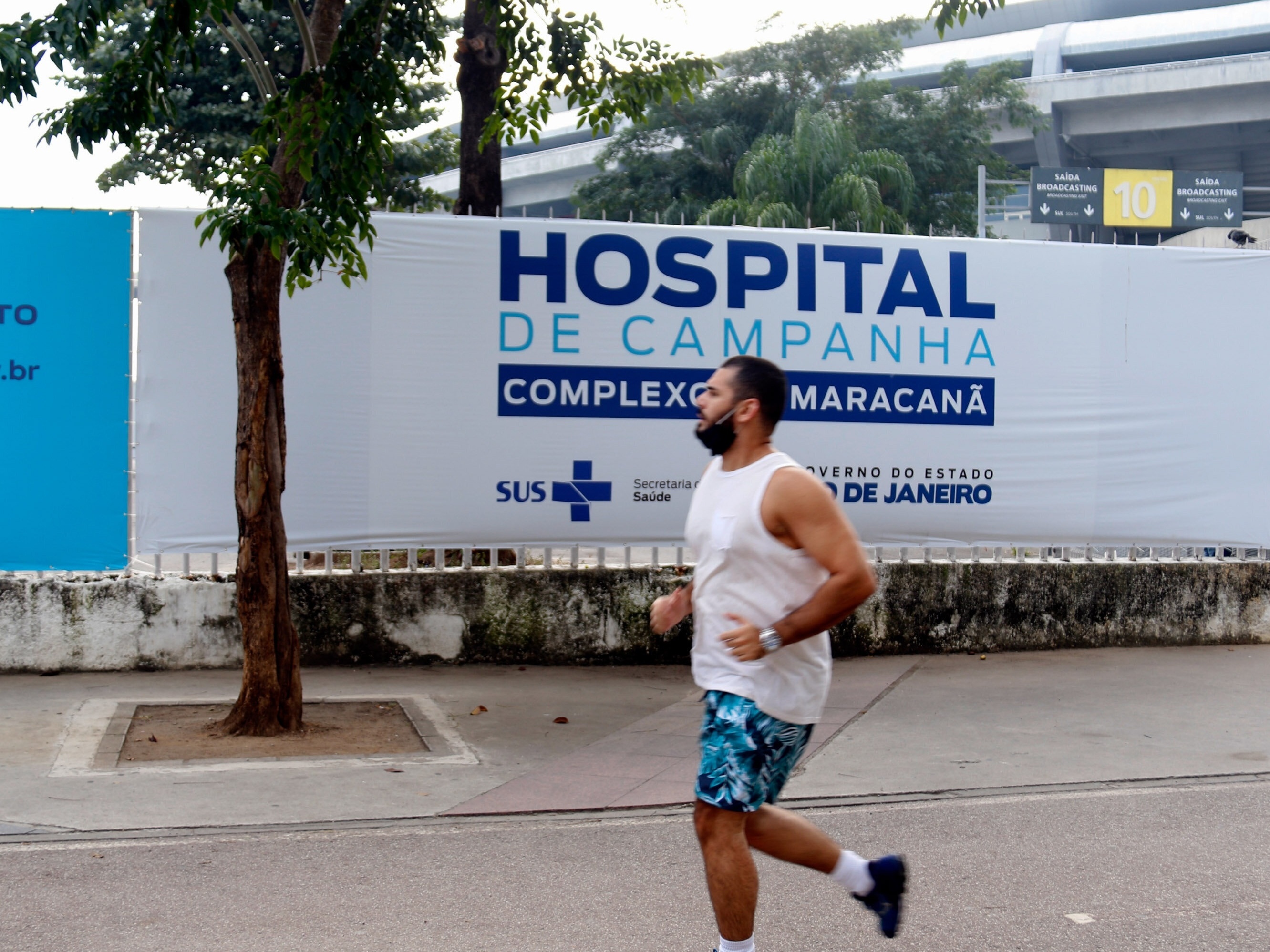 Hospital de campanha: RJ pagou por leito 90% mais do que rede privada