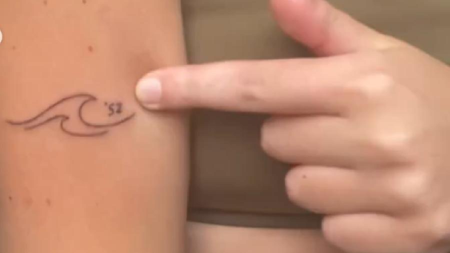 Um vídeo na qual a americana Isabel Prentice revela a tatuagem que fez em homenagem a seu pai que sofre de Alzheimer viralizou na internet na última semana.