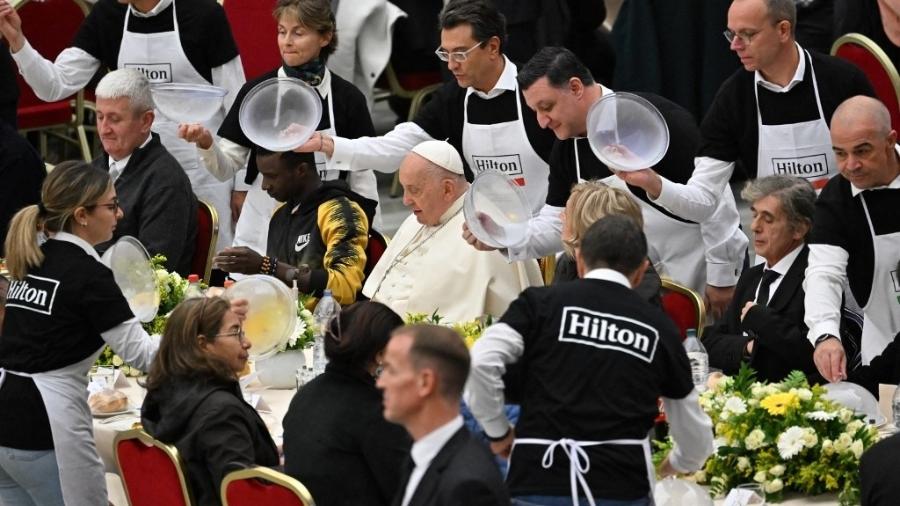 Papa Francisco participa de almoço na Jornada Mundial dos Pobres dos Pobres, no Vaticano