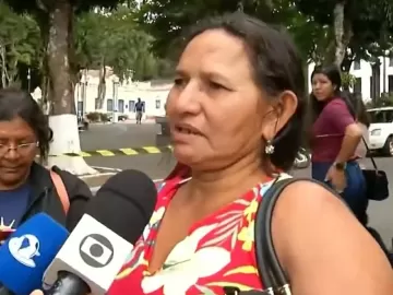 Mãe de vítima de chacina soube de morte em vídeo: 'Caída sobre as outras'