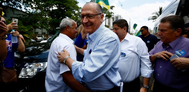 'Já sofremos muito com políticas autoritárias', diz carta em apoio a Alckmin