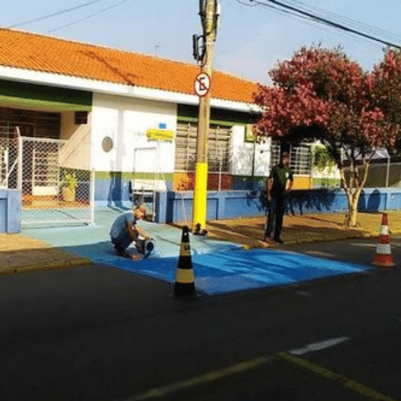 Prefeitura de Tietê resolveu pintas as ruas diminuir as temperaturas - Divulgação/Prefeitura de Tietê