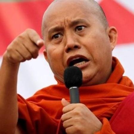 Ashin Wirathu, de 51 anos, teve problemas depois de ter atacado a ativista Suu Kyi - Reuters