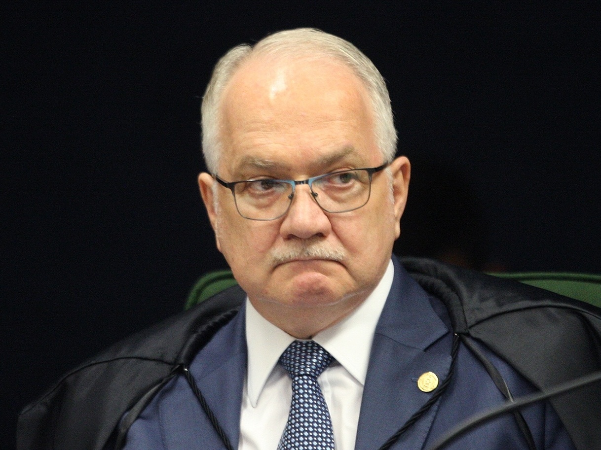 Fachin vota por derrubar isenção de impostos a agrotóxicos no STF