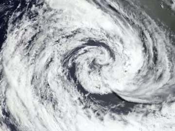 Tempestade Akará: imagens de satélite mostram fenômeno raro; veja