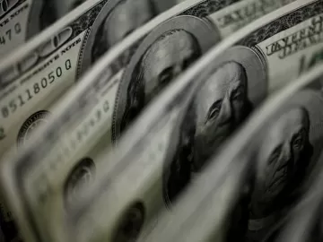 Dólar sobe 26% em 2024; veja o que esperar pra 2025