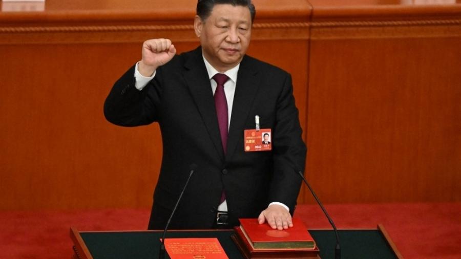 10.03.23 - Xi Jinping presta juramento na recondução ao seu terceiro mandato como presidente da China  - NOEL CELIS/AFP