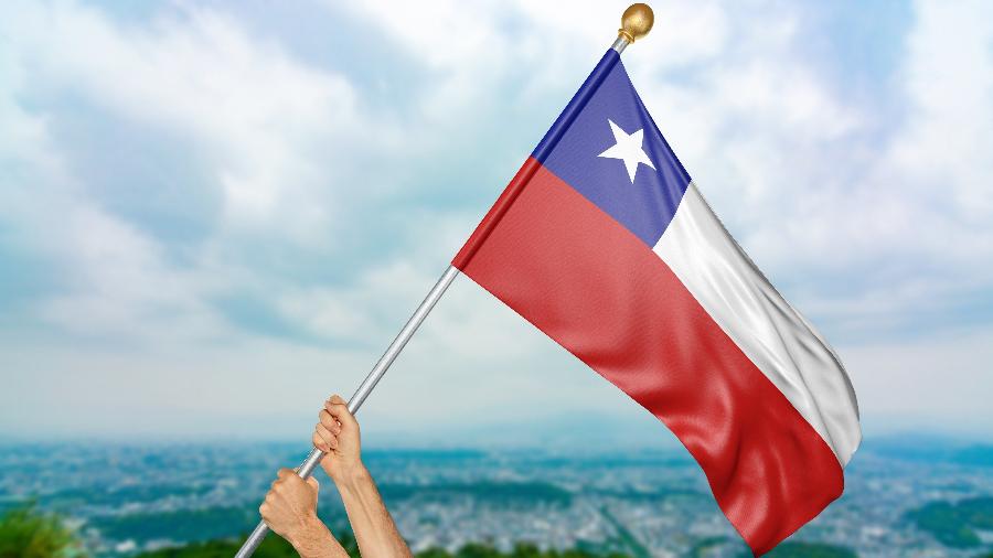 A Anatel anunciou o fim da cobrança adicional de roaming para brasileiros que estiverem temporariamente em território chileno - 18.mar.2017 - Kagenmi/Getty Images/iStockphoto