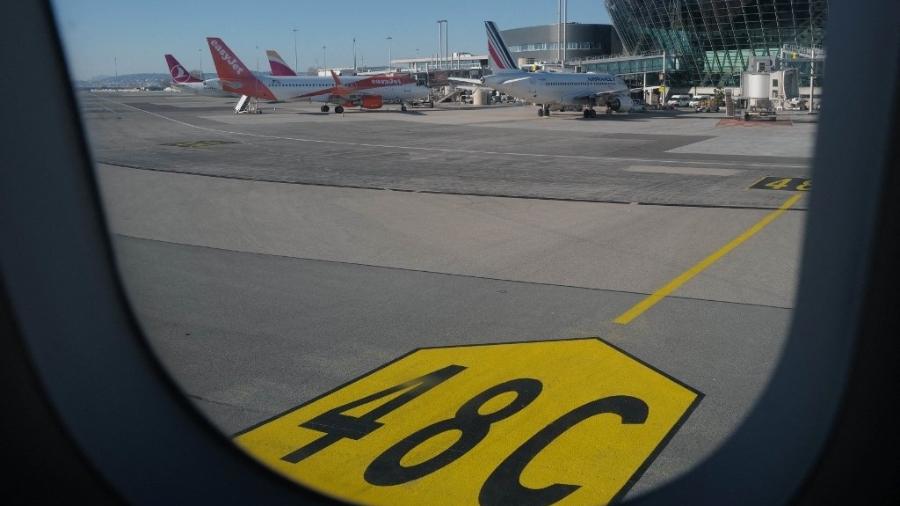 Aeroportos de Lille, Lyon, Nantes, Nice, Toulouse e Beauvais foram esvaziados na manhã desta quarta-feira (18)
