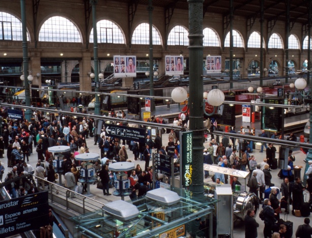 Gare du Nord, a mais movimentada estação de trens da Europa - BBC