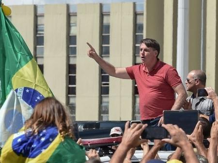 Jair Bolsonaro dispensa conspiração, ele se destrói - 20/04/2020 ...