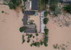 Temporal retira 120 mil pessoas de suas casas na China - STR / AFP