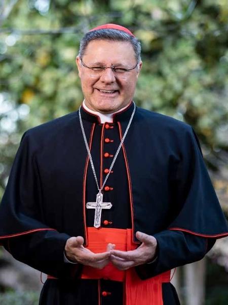 Dom Paulo Cezar Costa, arcebispo de Brasília, vai participar do Conclave Dom Paulo Cezar Costa, arcebispo de Brasília, vai participar do Conclave